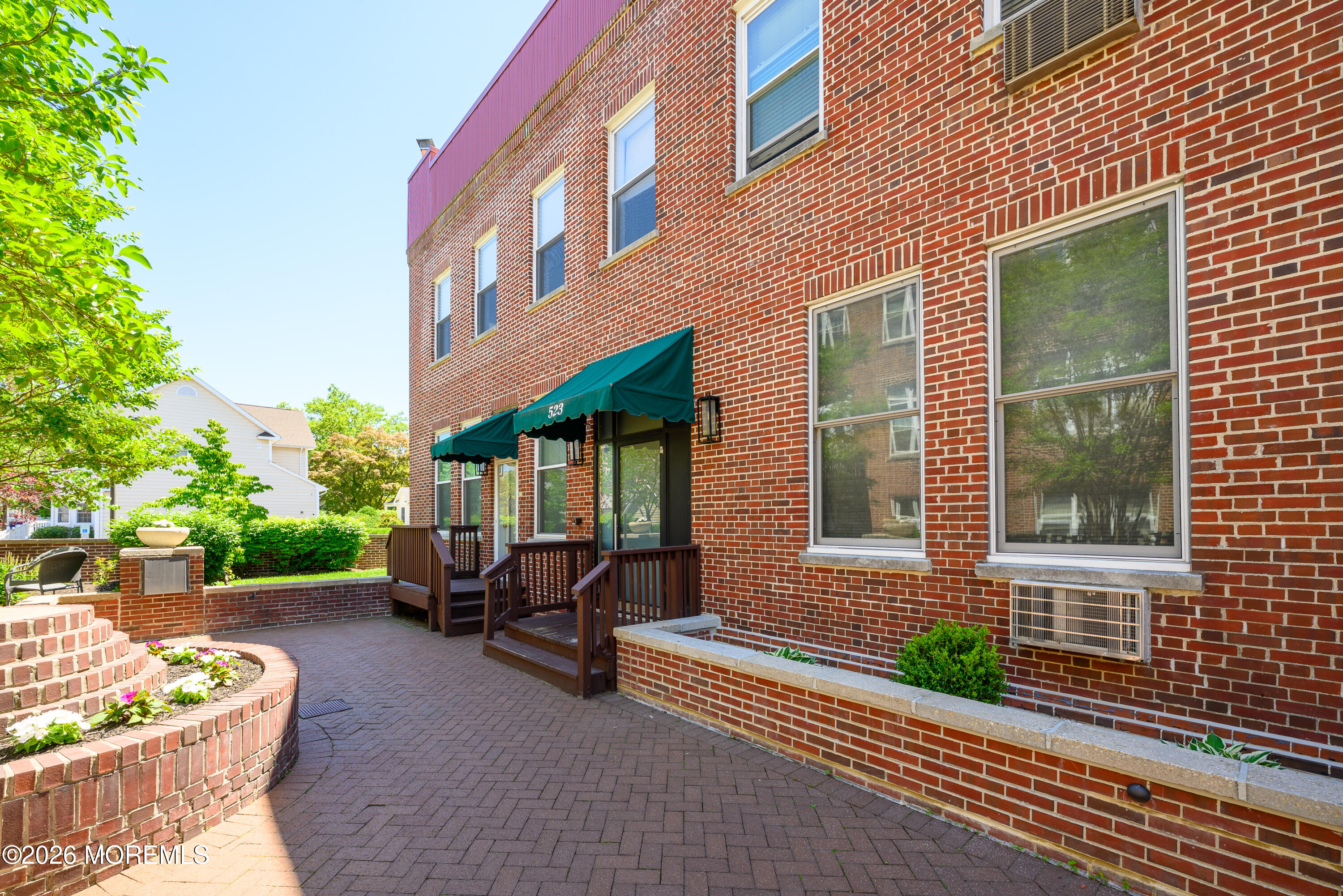 523 Trinity Place Westfield NJ 07090