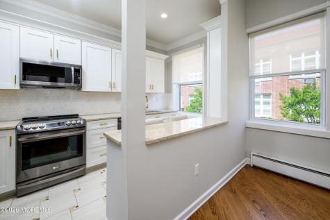 523 Trinity Place Westfield NJ 07090