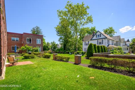 523 Trinity Place Westfield NJ 07090