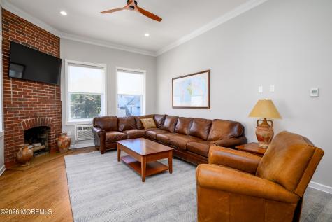 523 Trinity Place Westfield NJ 07090