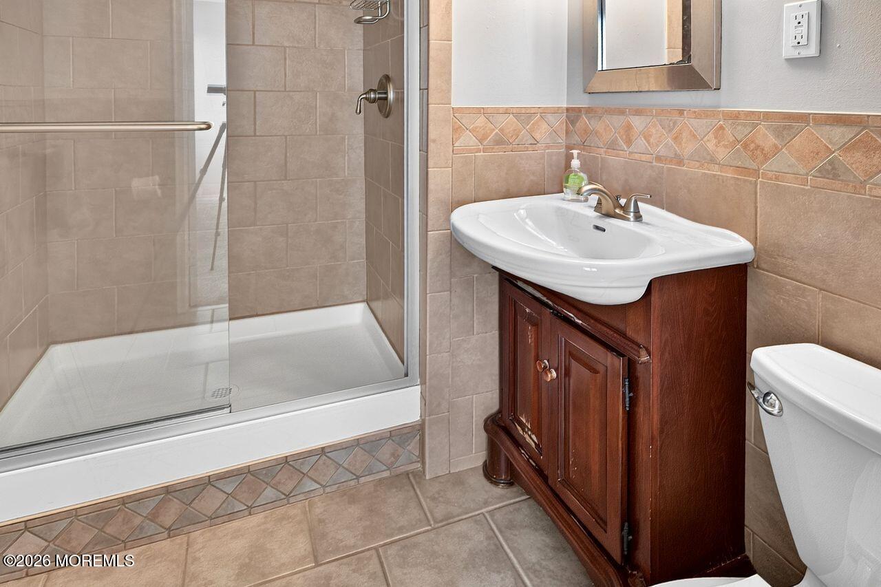 28 Riverside Avenue Red Bank NJ 07701