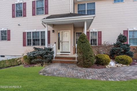 24 Smock Court Manalapan NJ 07726