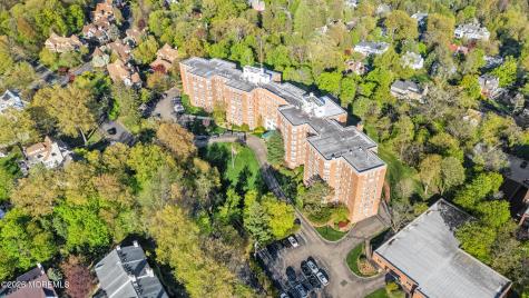 10 Crestmont Road Montclair NJ 07042
