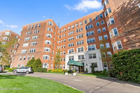 10 Crestmont Road Montclair NJ 07042