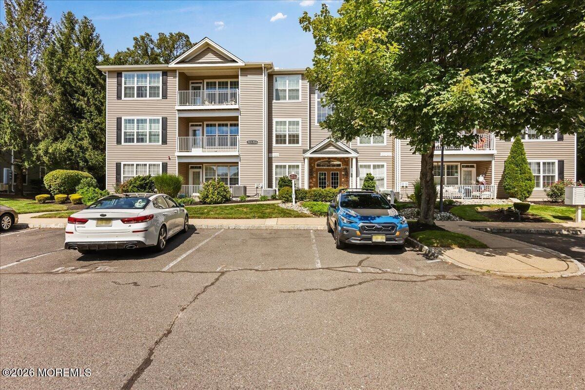 524 St Andrews Place Manalapan NJ 07726