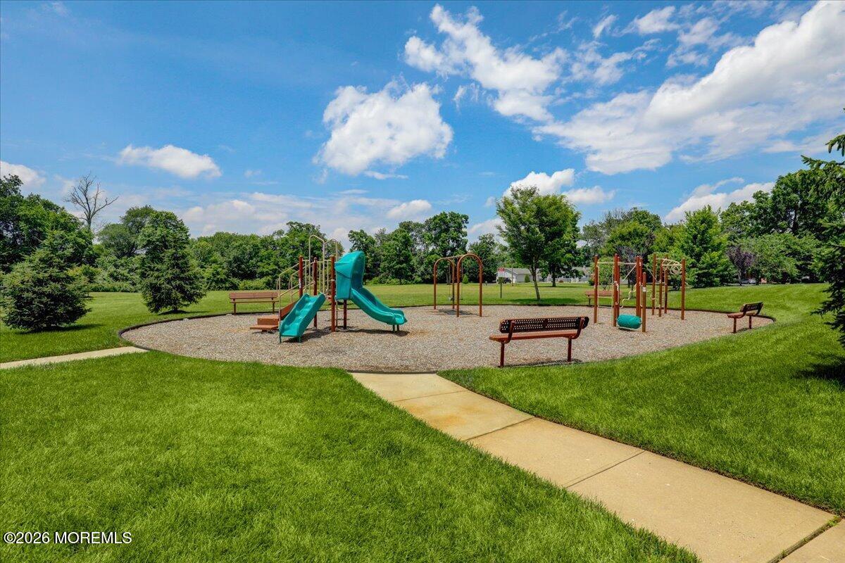 524 St Andrews Place Manalapan NJ 07726