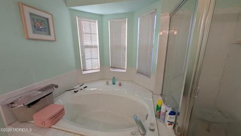 10 Beacon Court Holmdel NJ 07733