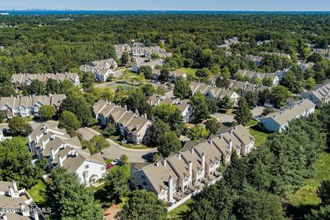 10 Beacon Court Holmdel NJ 07733