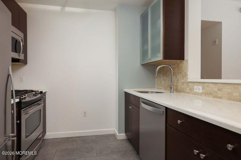 232 Pavonia Avenue Jersey City NJ 07302