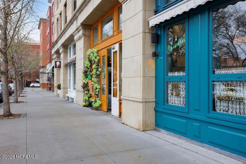 232 Pavonia Avenue Jersey City NJ 07302