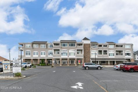 438 Highway 35 Mantoloking NJ 08738