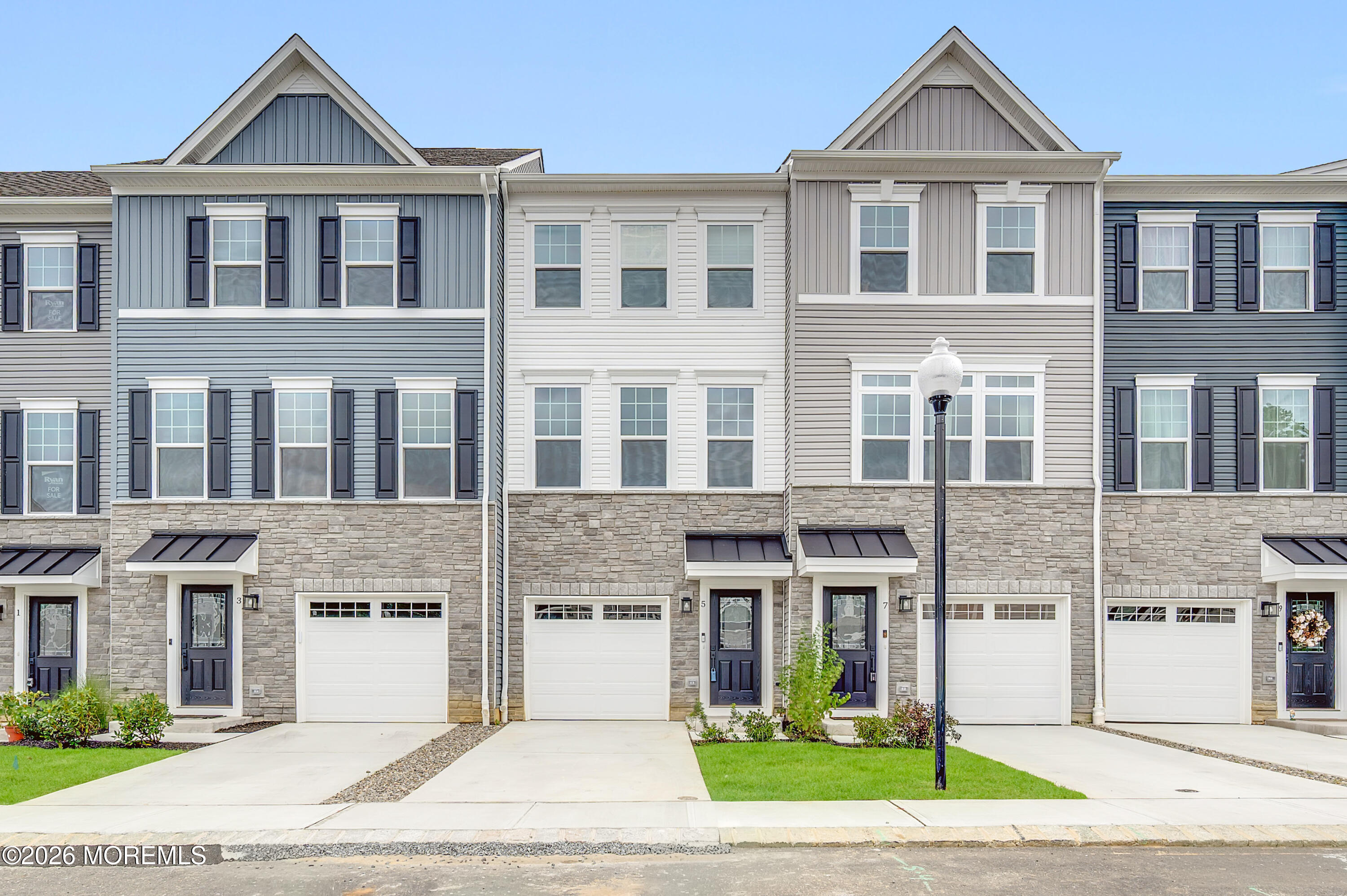 5 Pelham Lane Bayville NJ 08721