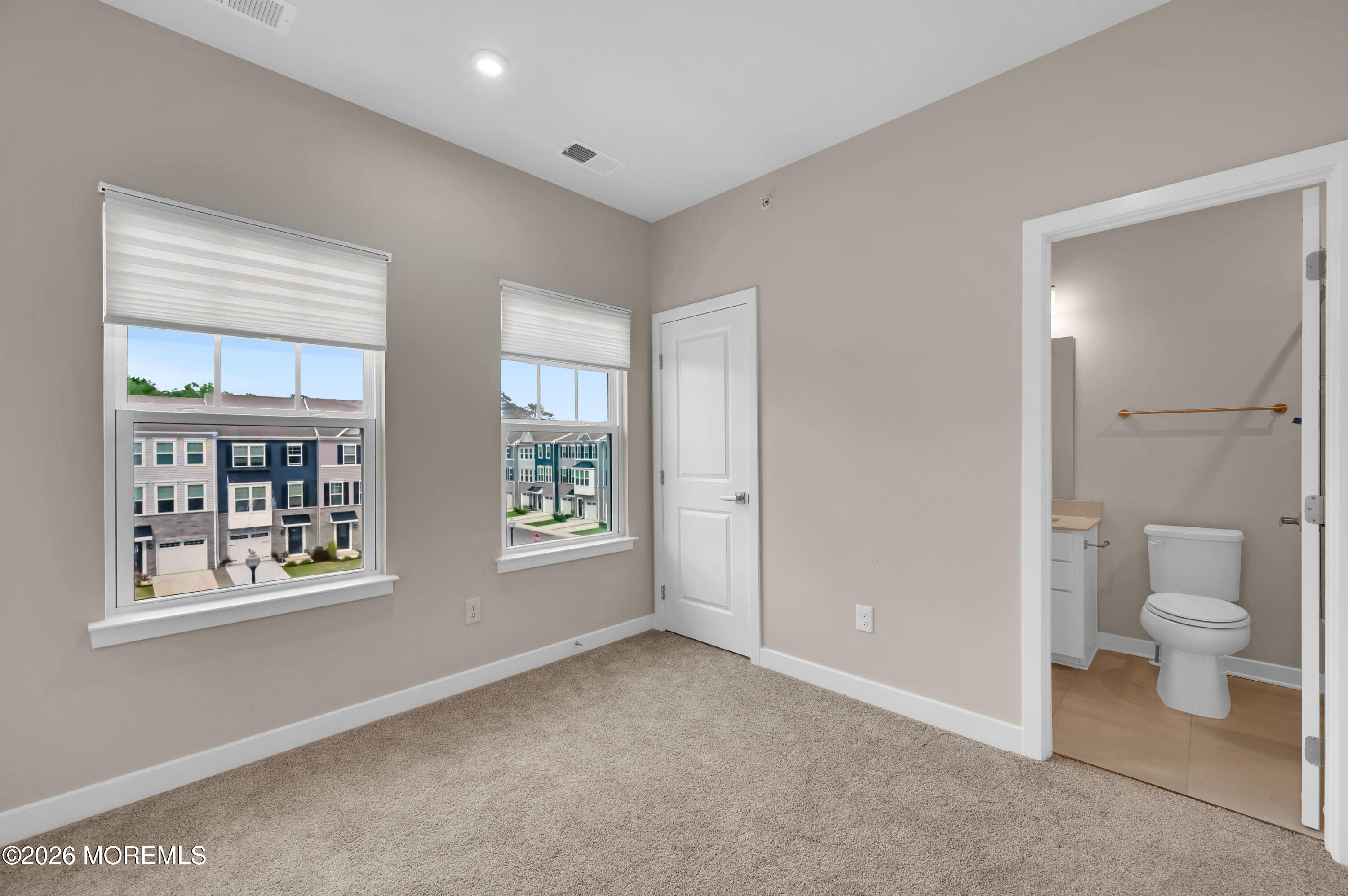 5 Pelham Lane Bayville NJ 08721
