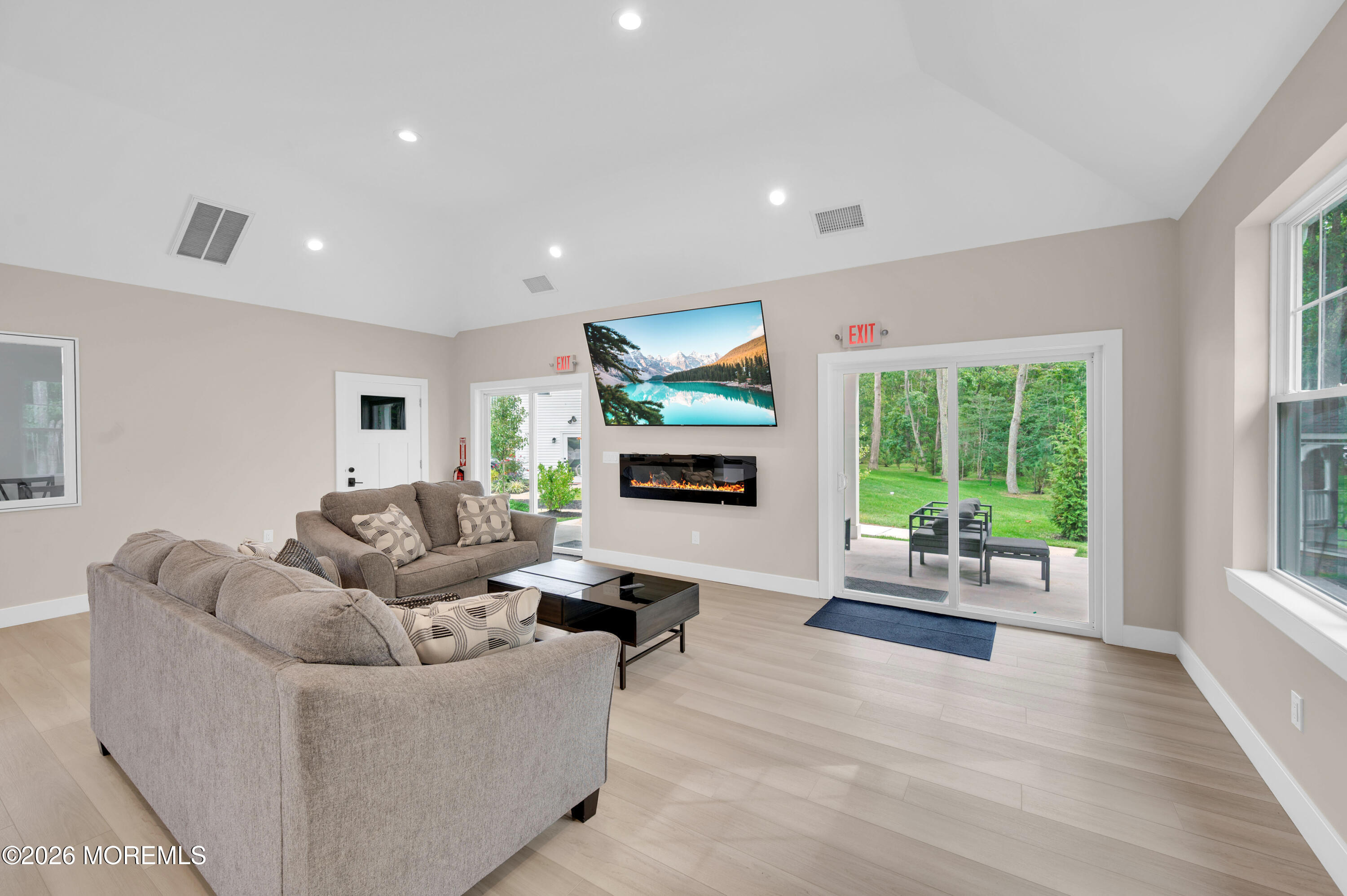 5 Pelham Lane Bayville NJ 08721