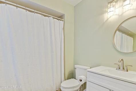 76 Bradford Court Aberdeen NJ 07747