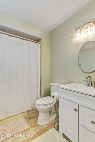 76 Bradford Court Aberdeen NJ 07747