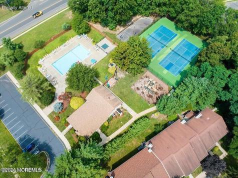 76 Bradford Court Aberdeen NJ 07747