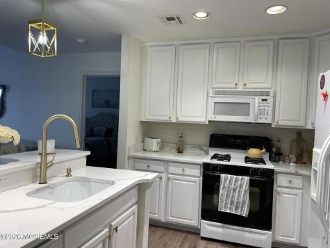 358 Rector Street Perth Amboy NJ 08862