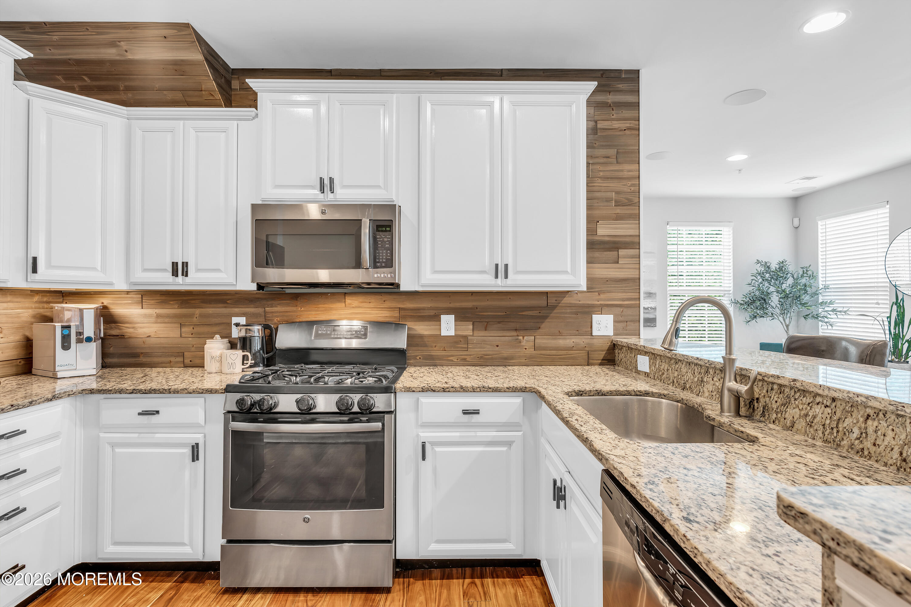 33 Jake Drive Tinton Falls NJ 07712
