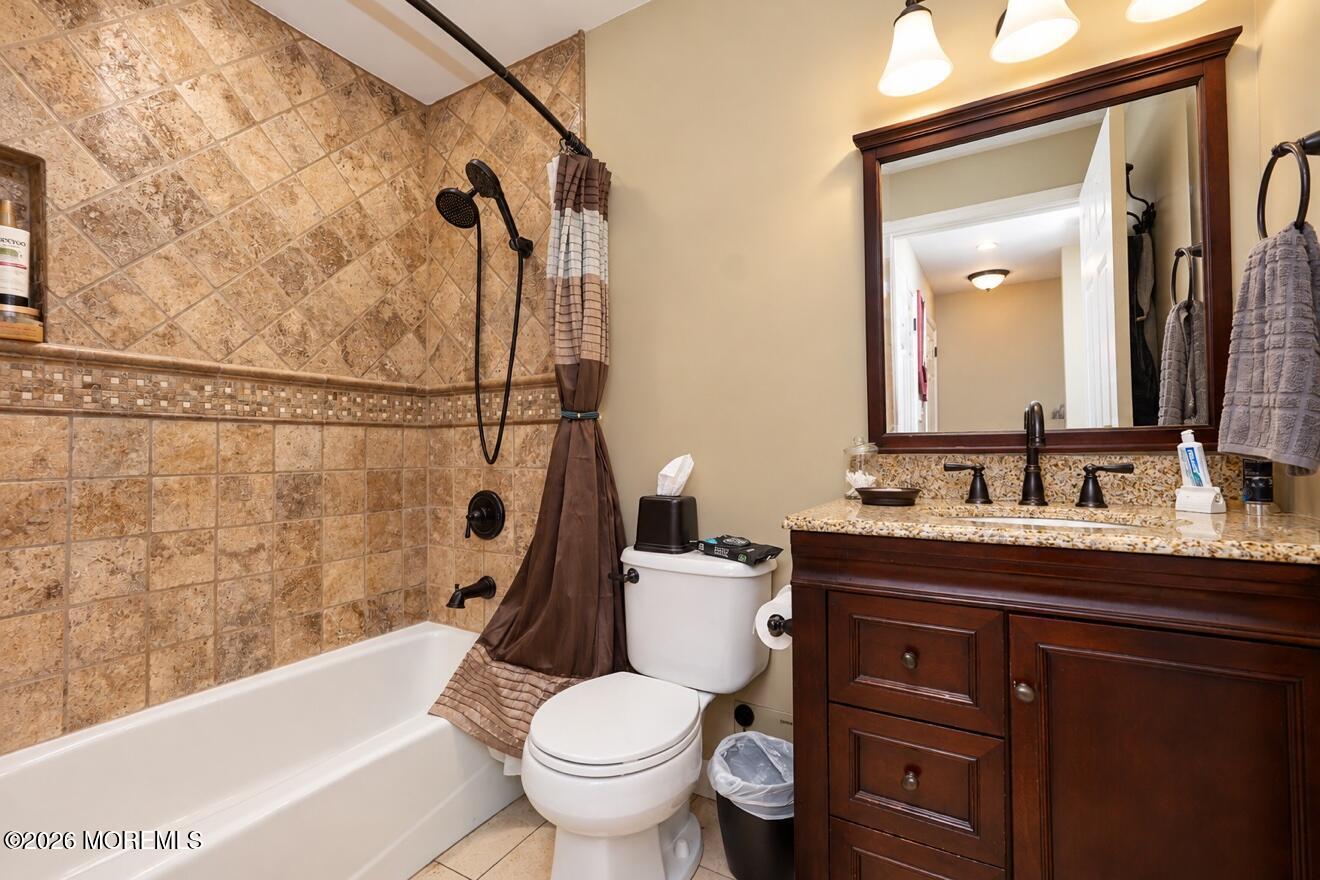 50 Richmond Court Tinton Falls NJ 07712