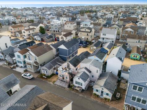 34 W Rutherford Lane Lavallette NJ 08735