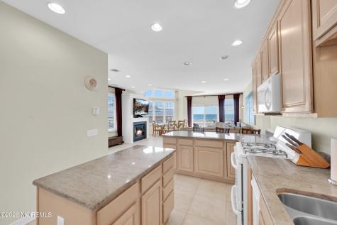 209-4 Beachfront Manasquan NJ 08736
