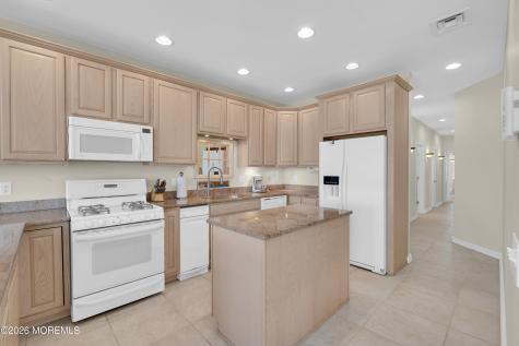 209-4 Beachfront Manasquan NJ 08736