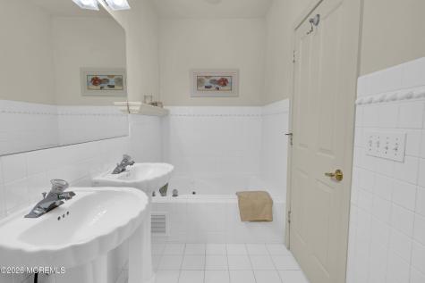 209-4 Beachfront Manasquan NJ 08736