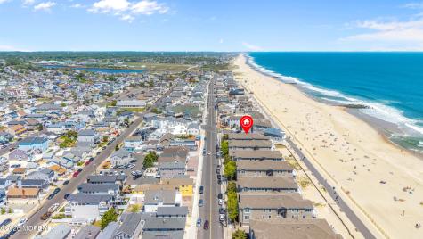 209-4 Beachfront Manasquan NJ 08736