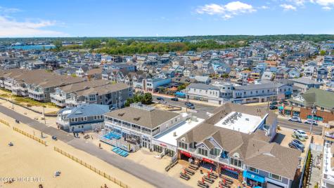 209-4 Beachfront Manasquan NJ 08736