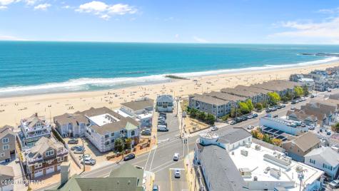 209-4 Beachfront Manasquan NJ 08736