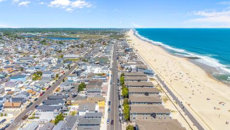 209-4 Beachfront Manasquan NJ 08736