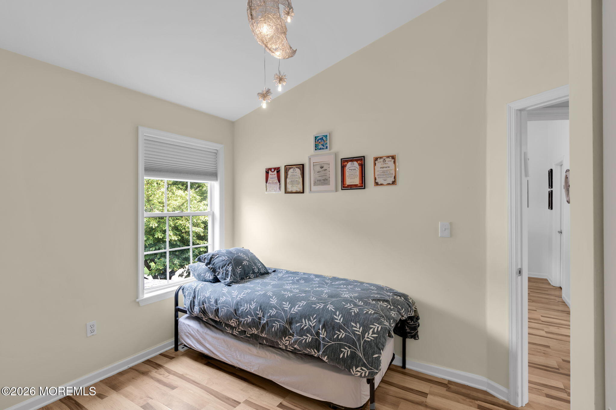 516 Woodbine Lane Lakewood NJ 08701