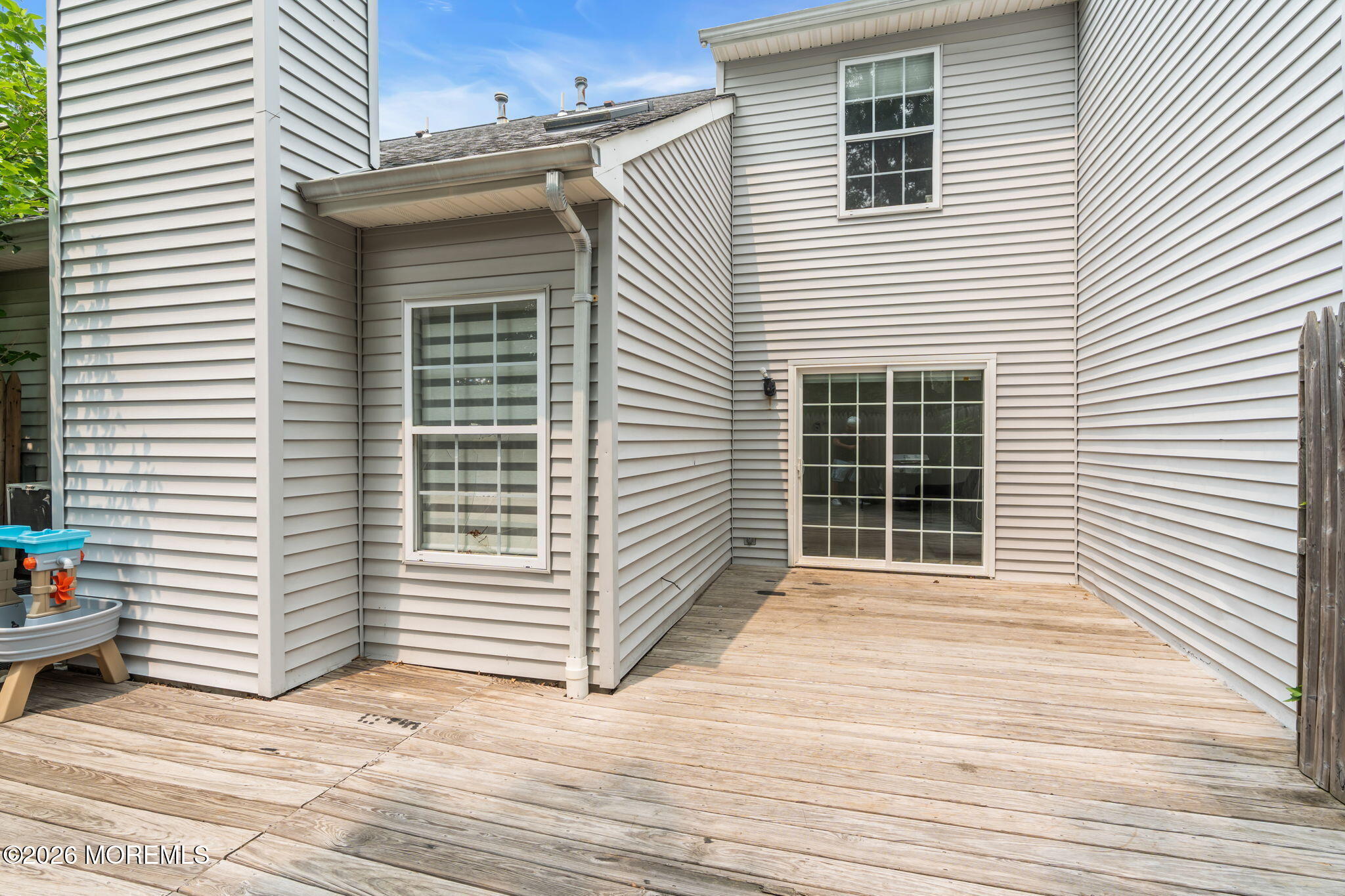 516 Woodbine Lane Lakewood NJ 08701