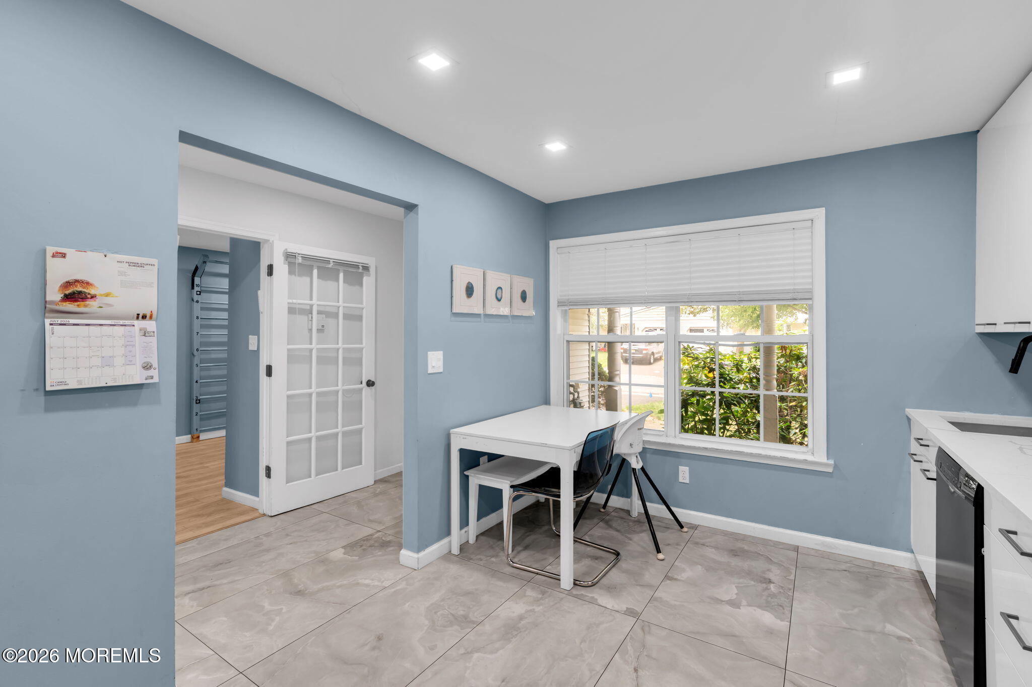 516 Woodbine Lane Lakewood NJ 08701