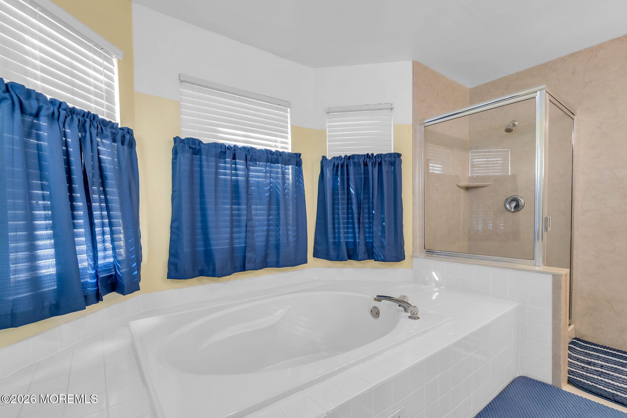 8 Shire Place Tinton Falls NJ 07753