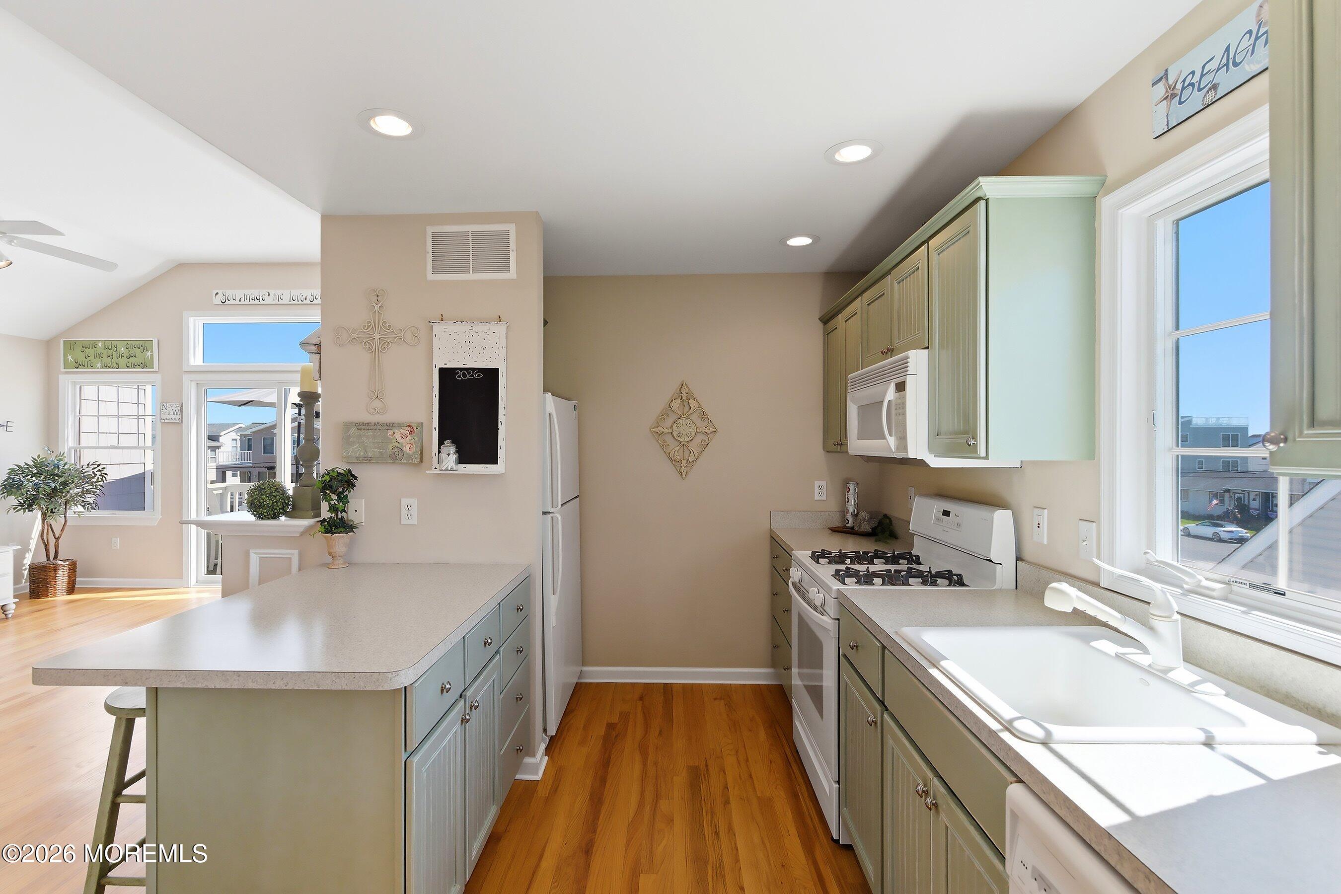 502 Amber Street Beach Haven NJ 08008