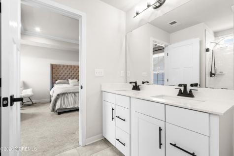 41 American Way Cliffwood NJ 07721