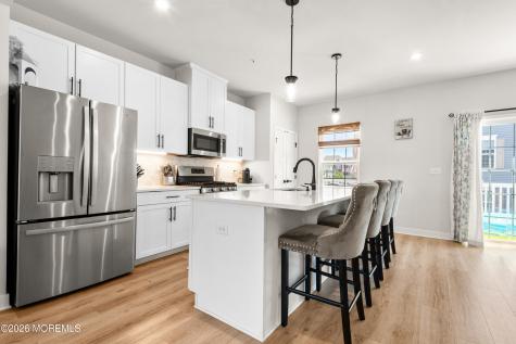 41 American Way Cliffwood NJ 07721