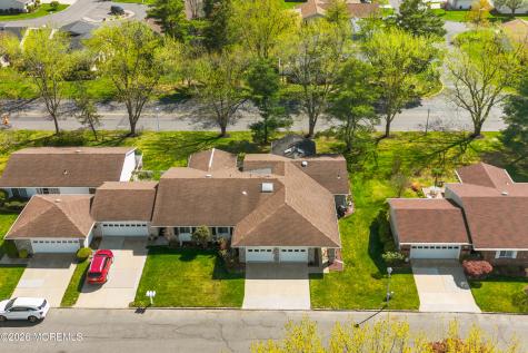 480 Fairton Drive Monroe NJ 08831