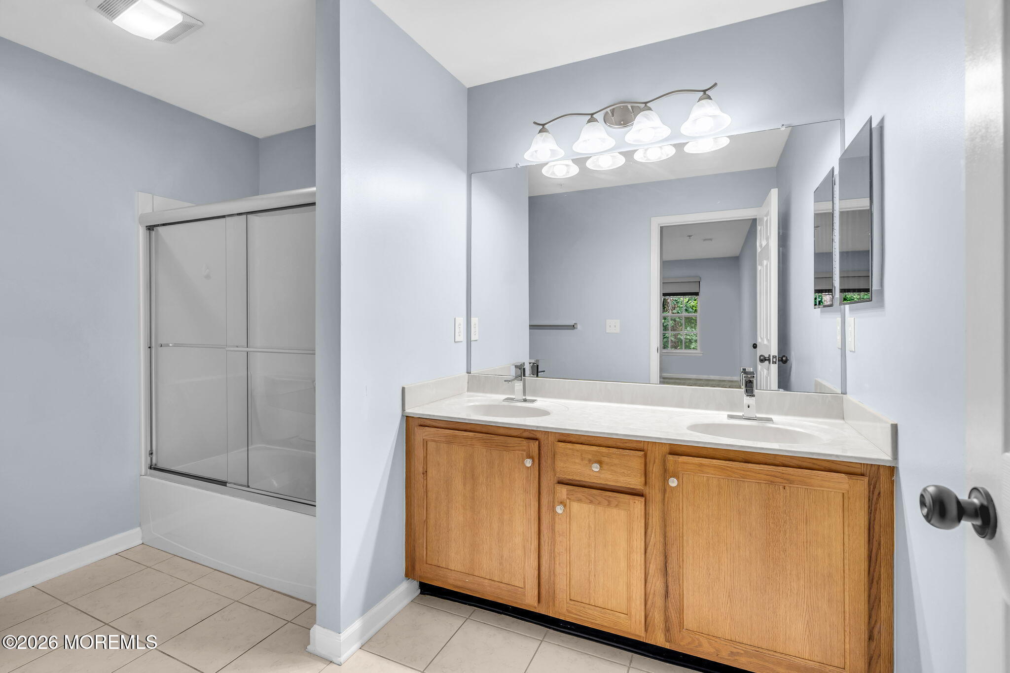 38 Oxford Court Englishtown NJ 07726