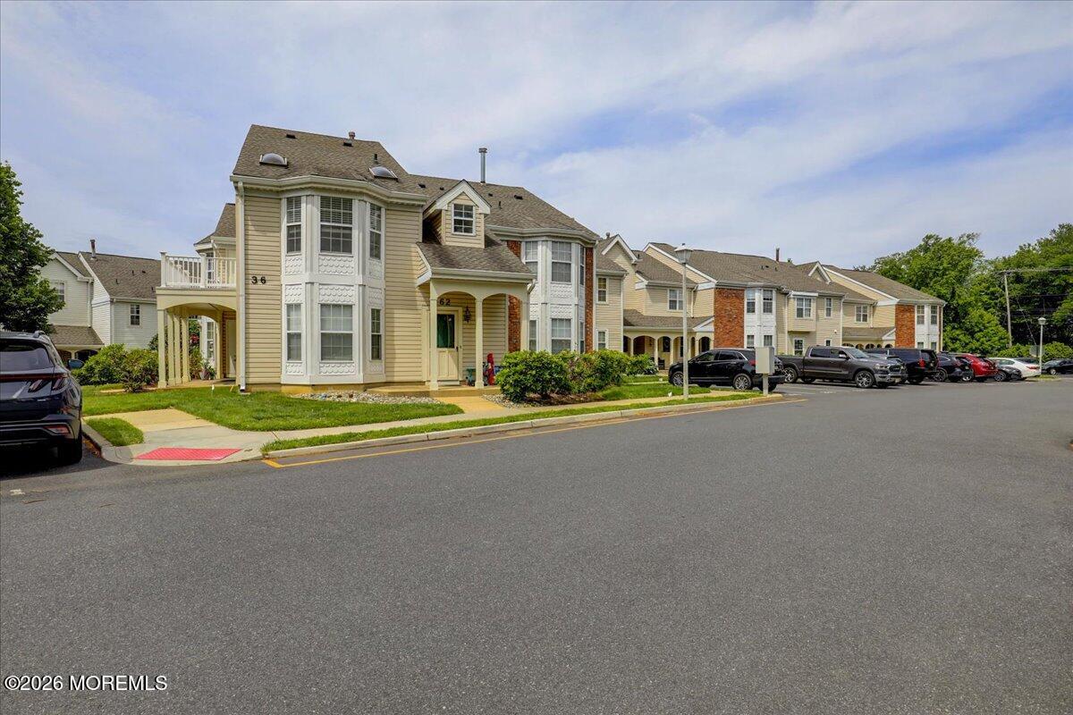 264 Tulip Lane Freehold NJ 07728
