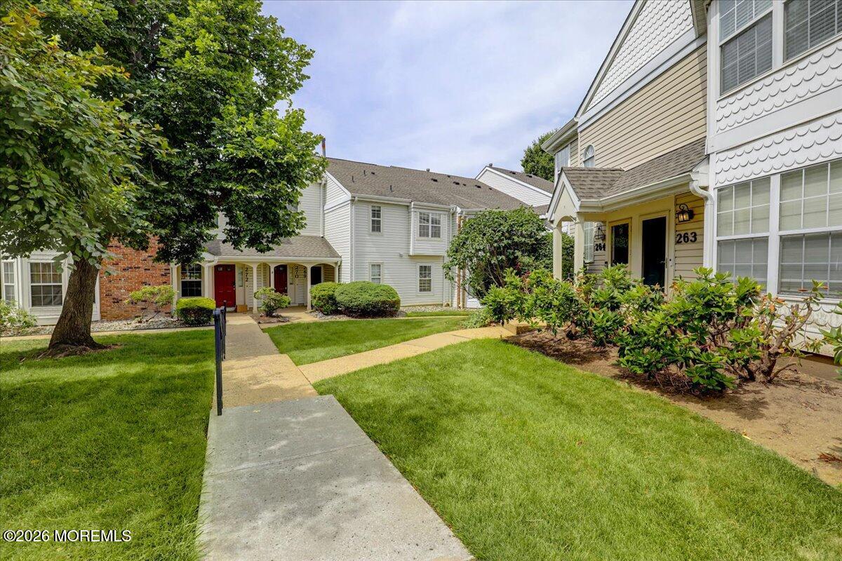 264 Tulip Lane Freehold NJ 07728