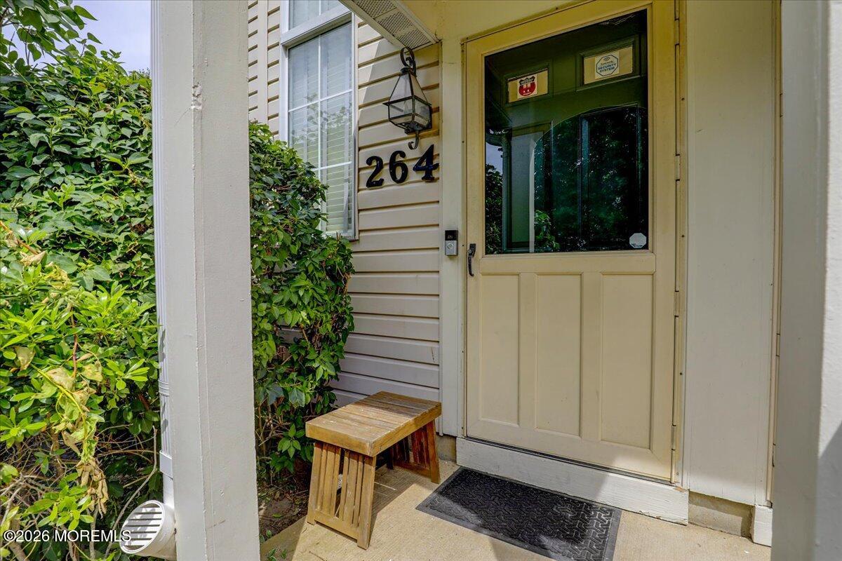 264 Tulip Lane Freehold NJ 07728
