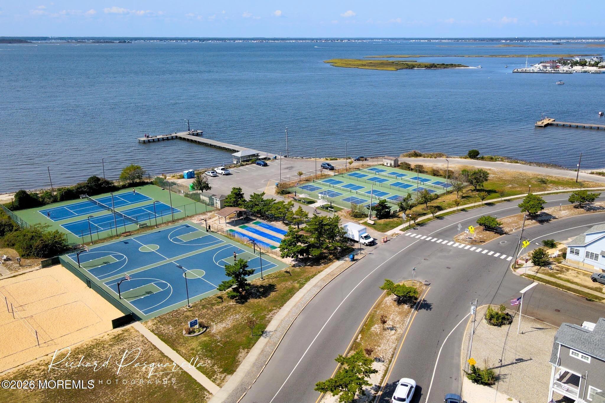 15 Brooklyn Avenue Lavallette NJ 08735