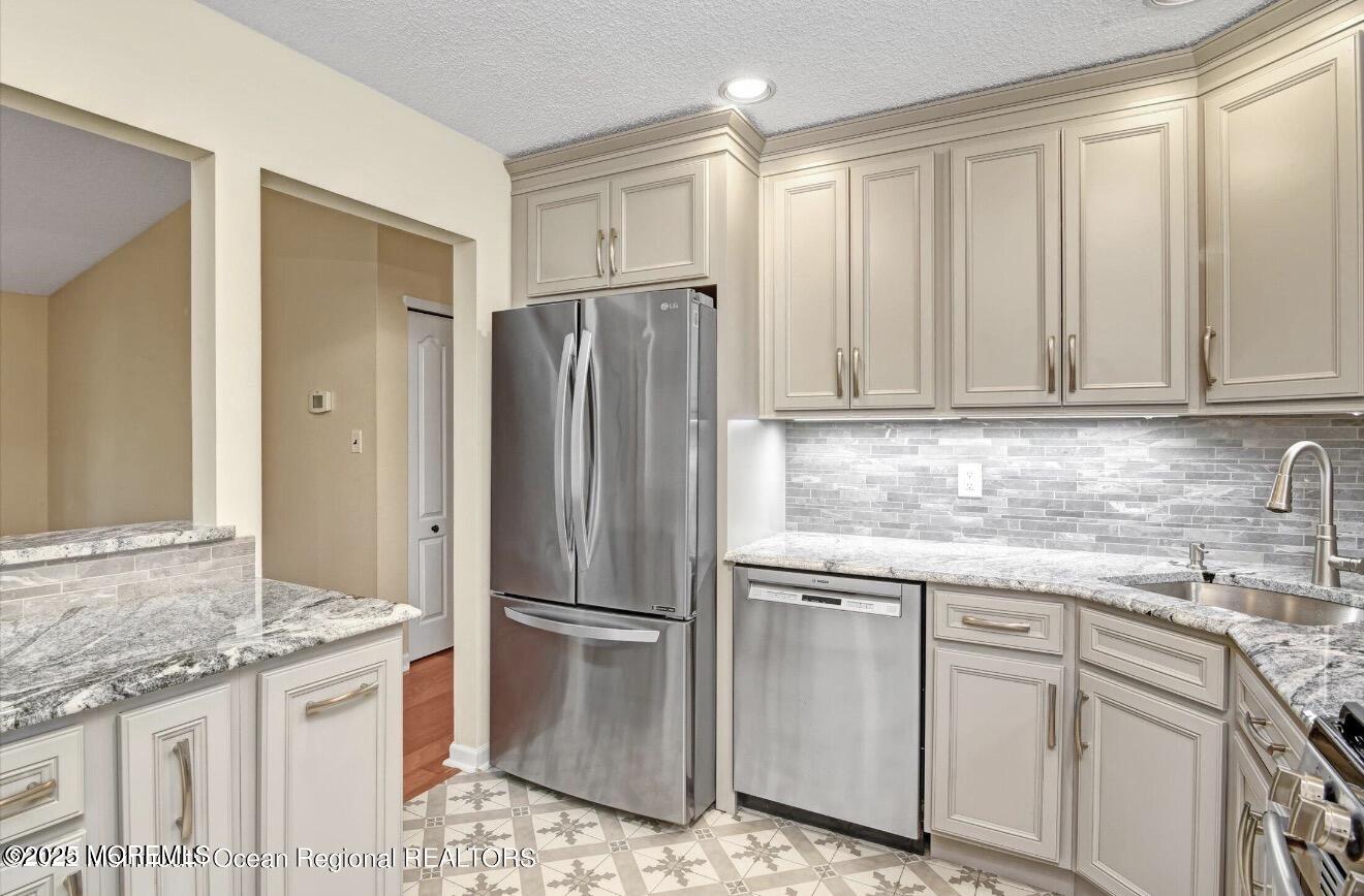 71 Crabapple Lane Franklin Twp NJ 08823