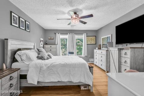 125 Whispering Oaks Way Jackson NJ 08527