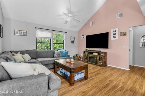 125 Whispering Oaks Way Jackson NJ 08527
