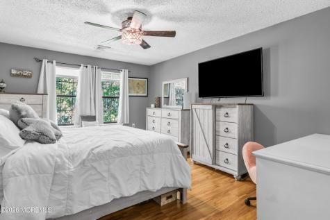 125 Whispering Oaks Way Jackson NJ 08527