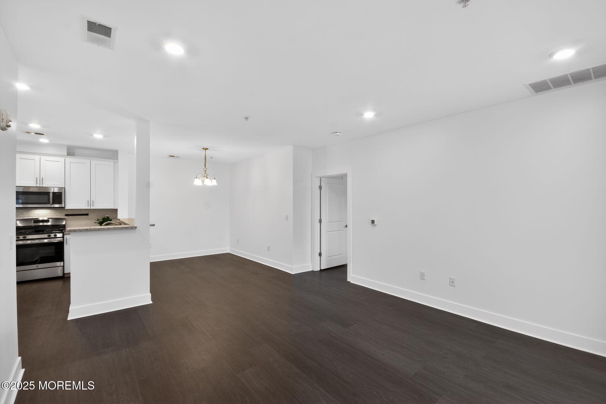 626 Marion Lane Monroe NJ 08831